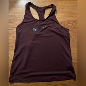 Nike tank top size L
